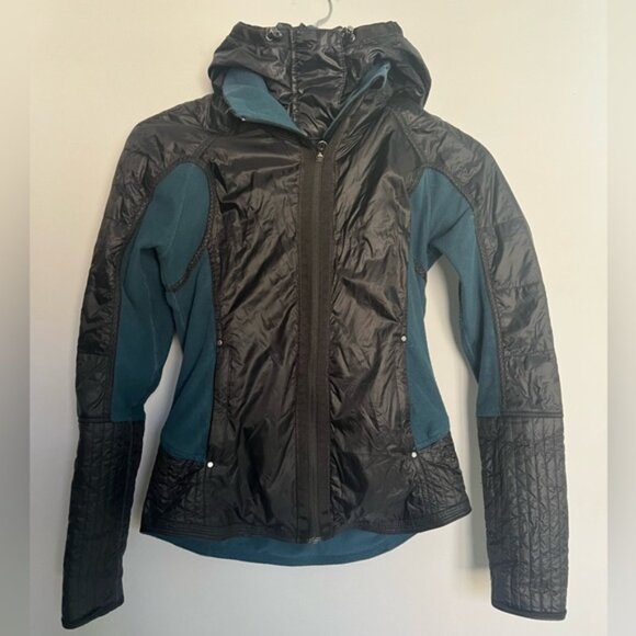 Lululemon Run Bundle Up Jacket Alberta Lake Size 4 - Picture 1 of 7